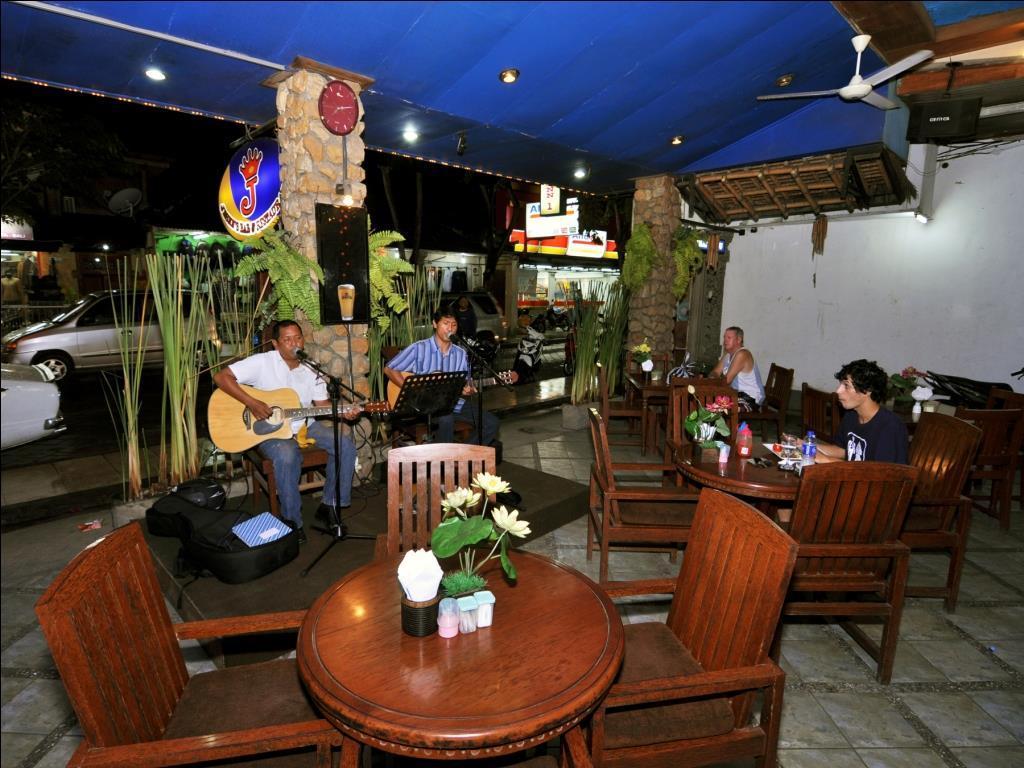 Jesens Inn I Kuta  Exterior photo